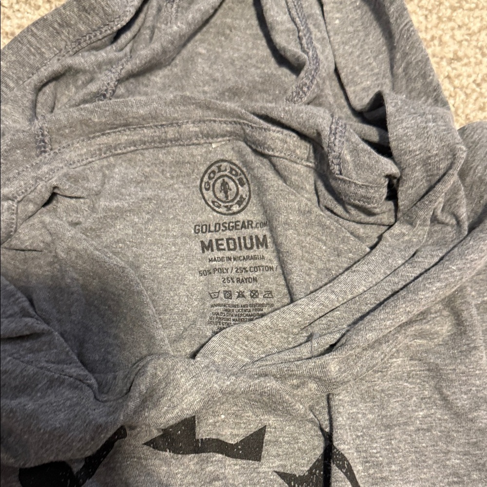 Gold's Gym Men's Gray Hooded Graphic Long-Sleeve Tee - Picture 2 of 2